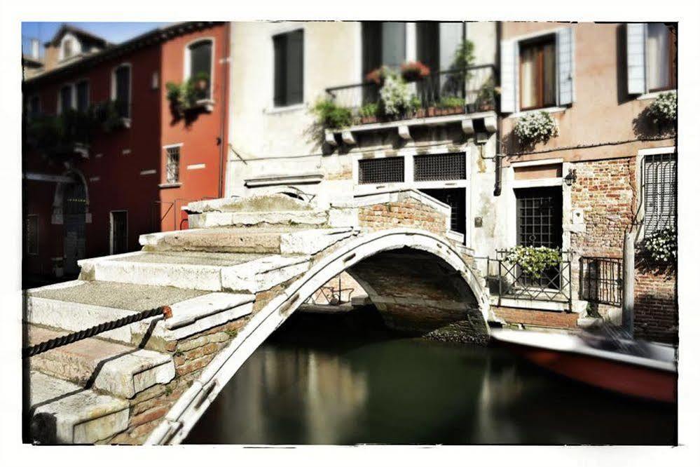 3749 Pontechiodo Acomodação com café da manhã Veneza Exterior foto