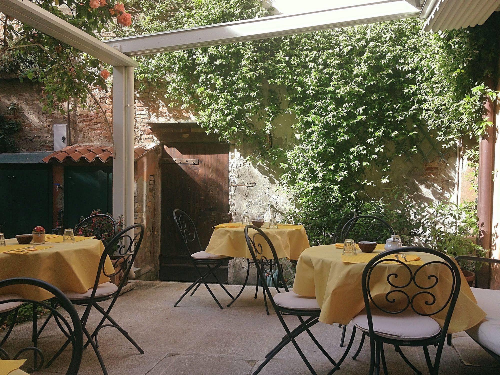 3749 Pontechiodo Acomodação com café da manhã Veneza Exterior foto